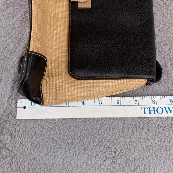 Liz Claiborne Black Tan Woven Wicker Straw Bag Shoulder Purse - Picture 8 of 15